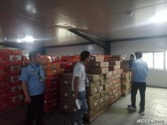 能否存正在运营场合净乱差、后厨不卫生、三防